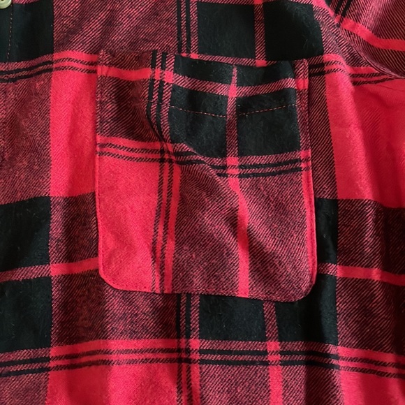 Hollister Red and Black Flannel - Picture 4 of 6